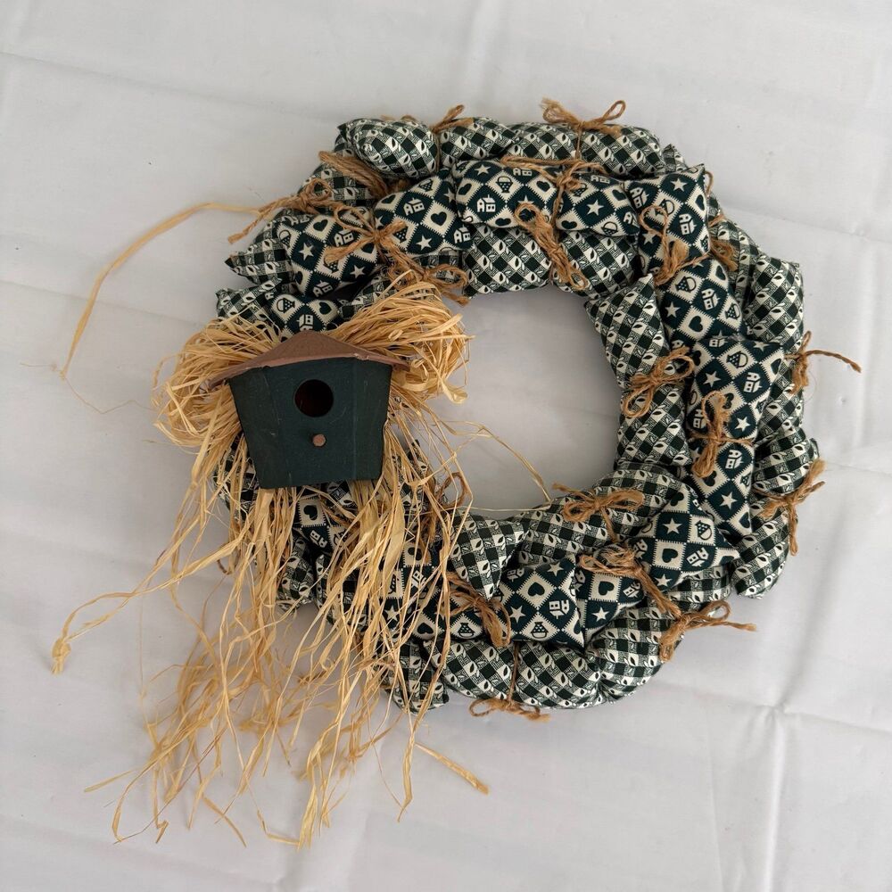 Vtg Handmade Primitive Pillow Wreath 11" Green Bird House Farmhouse Cottagecore